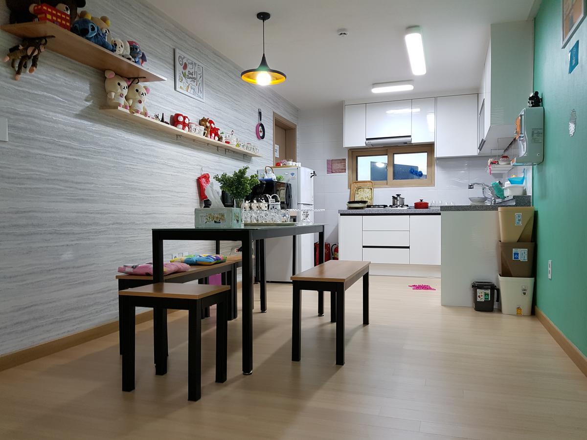 Buzz Guesthouse Incheon Exterior foto