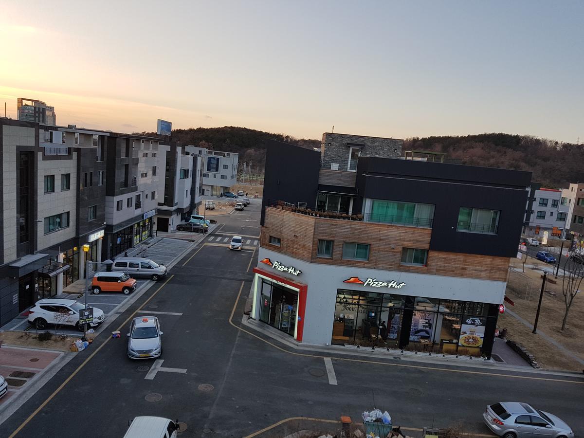 Buzz Guesthouse Incheon Exterior foto