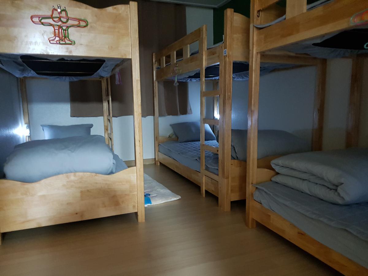 Buzz Guesthouse Incheon Zimmer foto