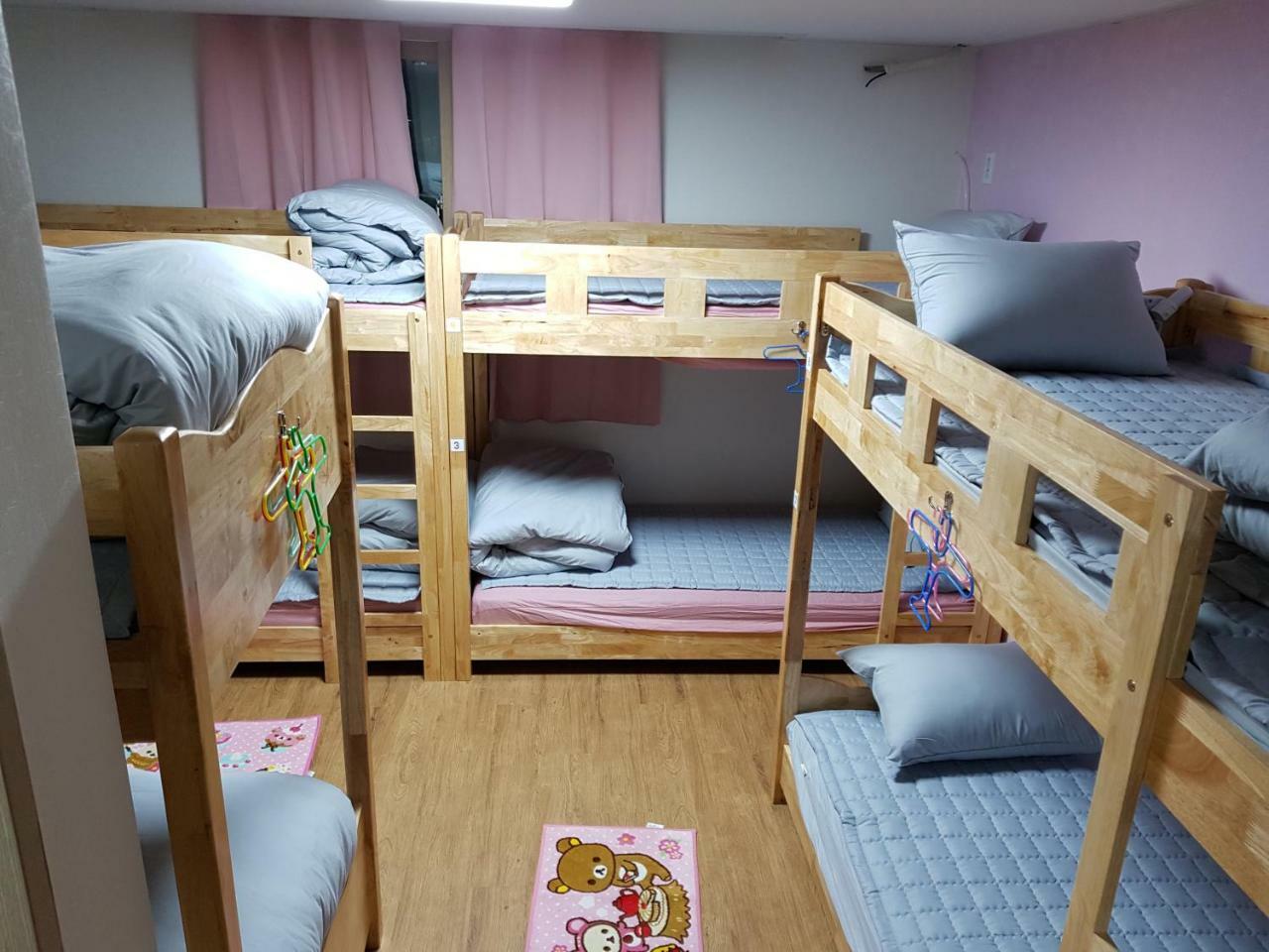 Buzz Guesthouse Incheon Exterior foto
